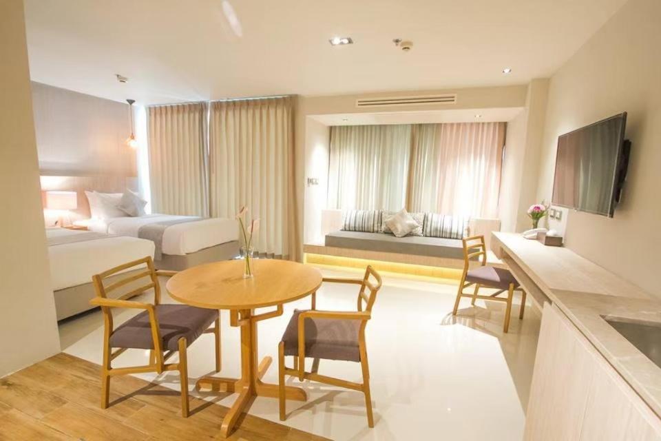 Zand Morada Pattaya Praia de Jomtien Exterior foto